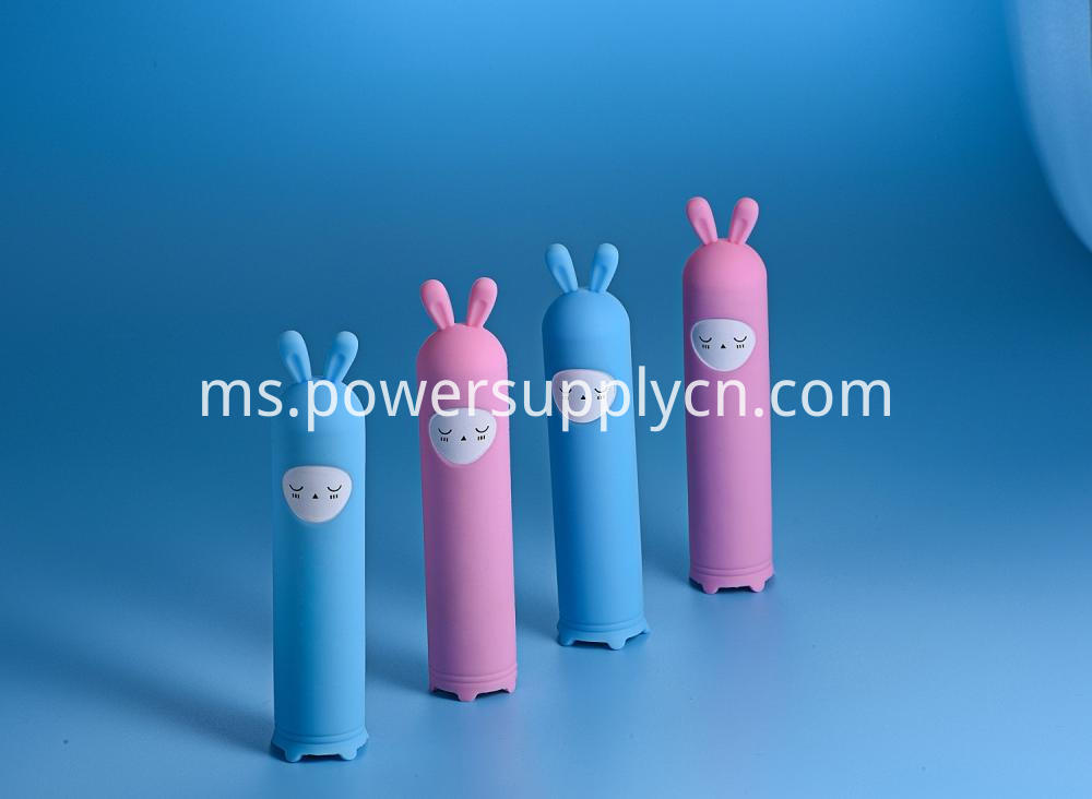 Promosi Kartun Silikon Kartun Promosi Hadiah Power Bank 2200mah 2400mah 2600mah Silicon Cartoon Design Promotion Gift Power Bank 2200mah 2400mah 2600mah